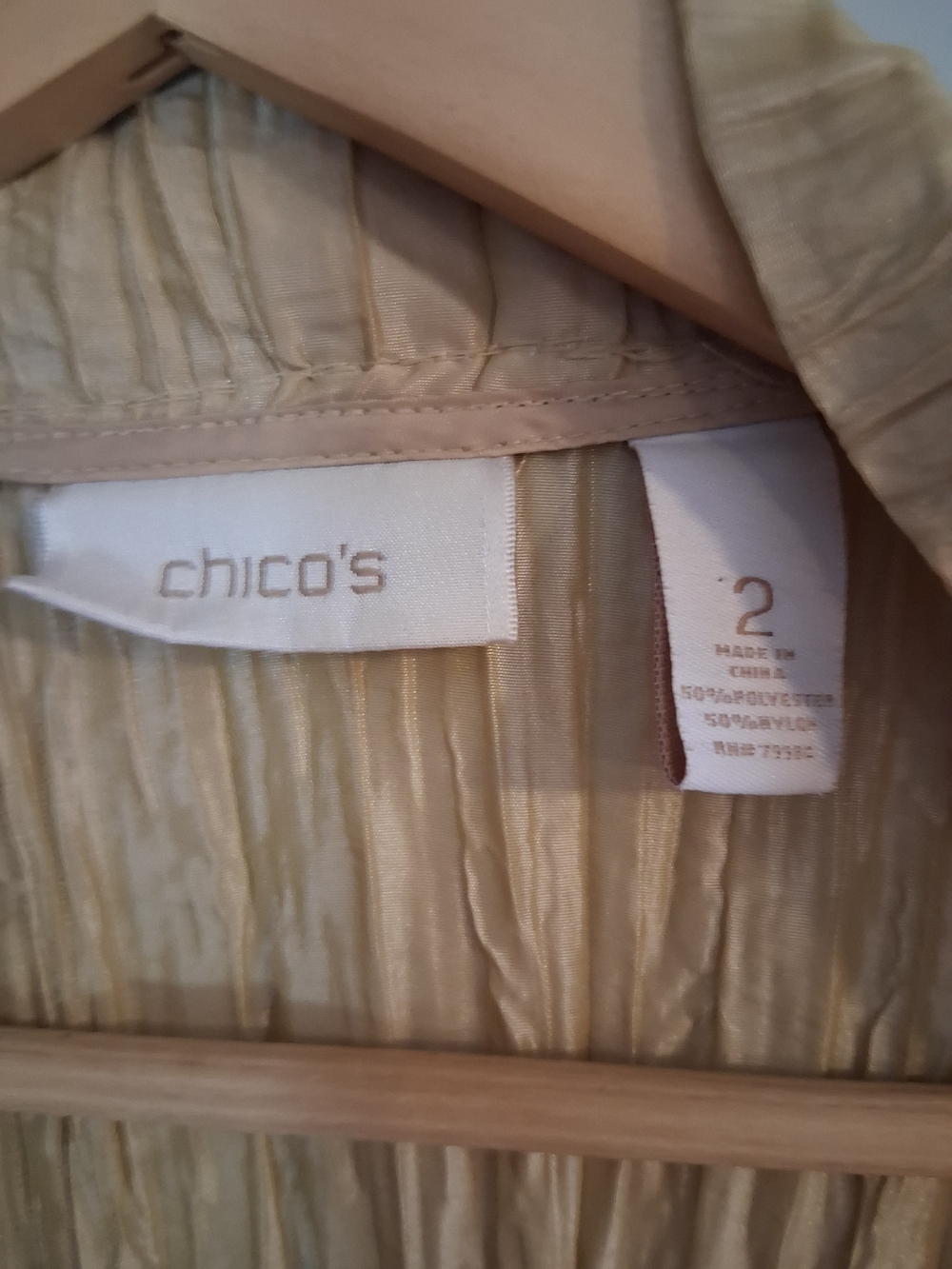 Chico's Gold Rotal Ruffle Rhea Crinkle Jacket Size M - Picture 6 of 7